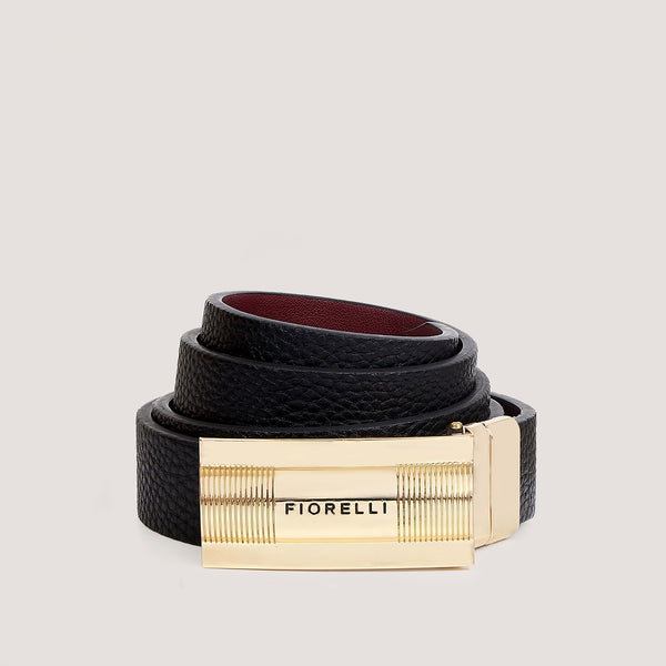 A simple yet stylish, reversible black belt.