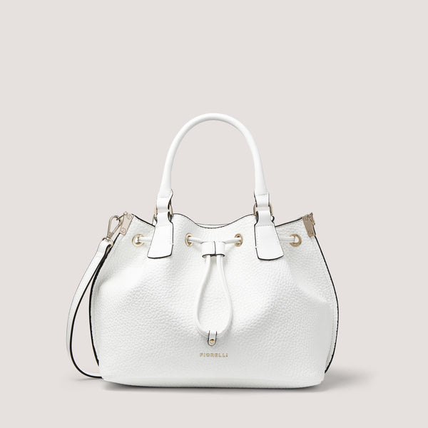 Defined by its chic drawstring closure, the white Lucia handbag is made from premium faux leather.