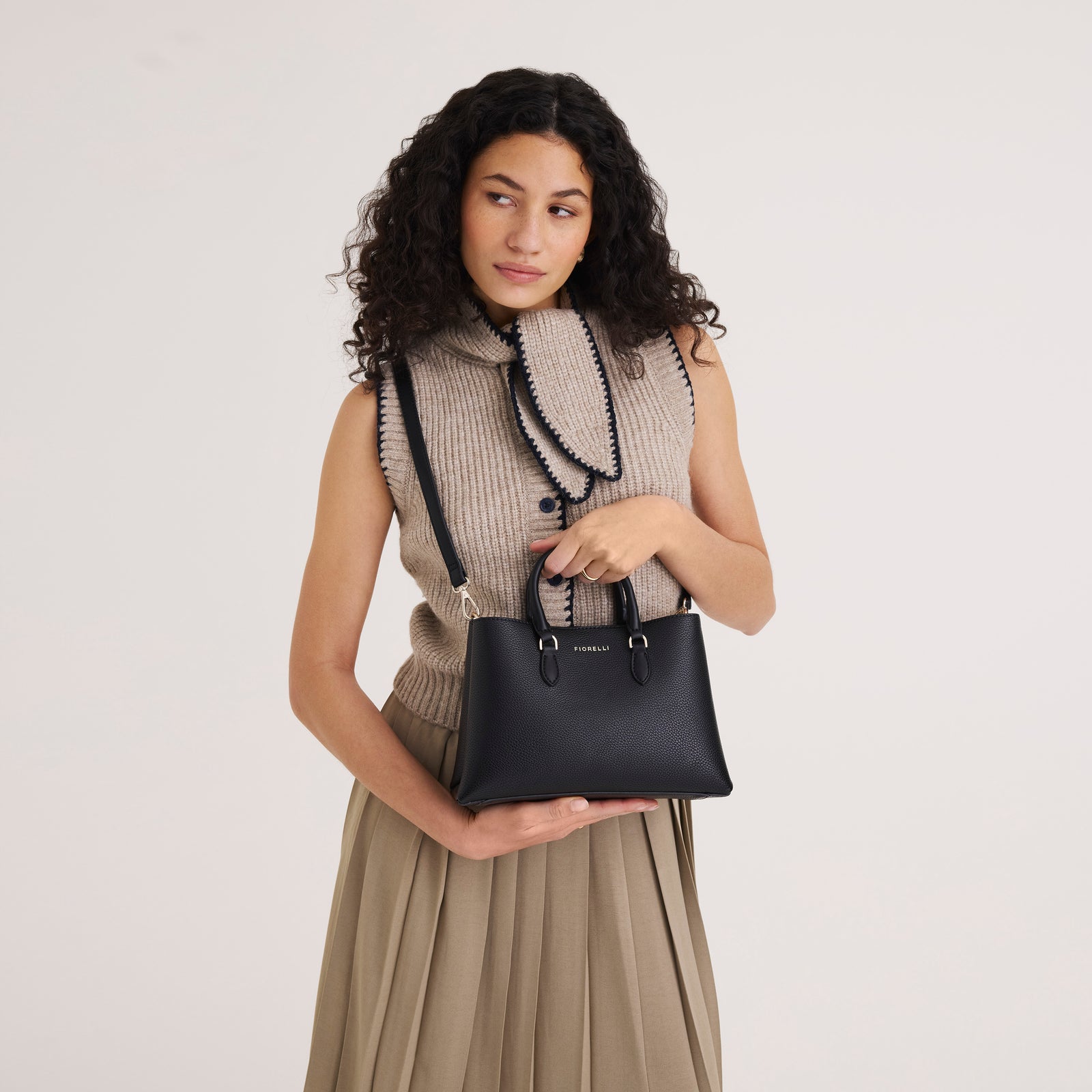 Emery Mini Grab Bag | Black – Fiorelli.com