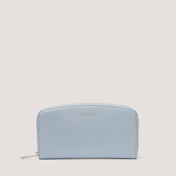 This curved blue purse has 12 internal card slots.