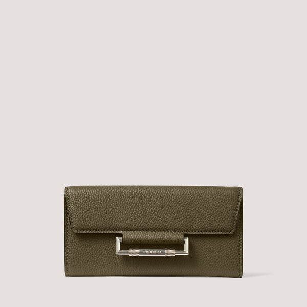 Nova is our new sleek and stylish khaki purse with chic gold hardware. 