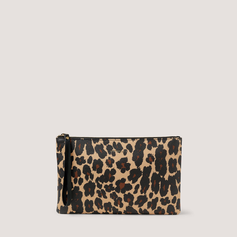 The Lana pouch comes in a playful leopard print. Carry it by the wrist strap or tuck it neatly under your arm.